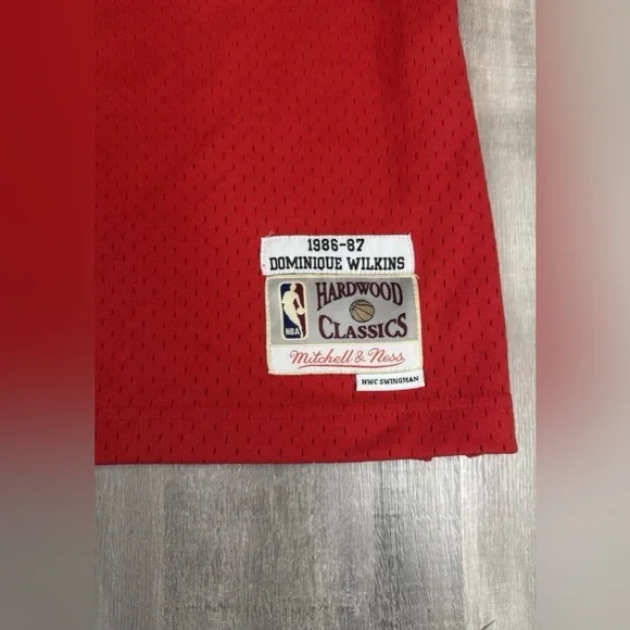 Dominique Wilkins - Hawks Basketball Jersey